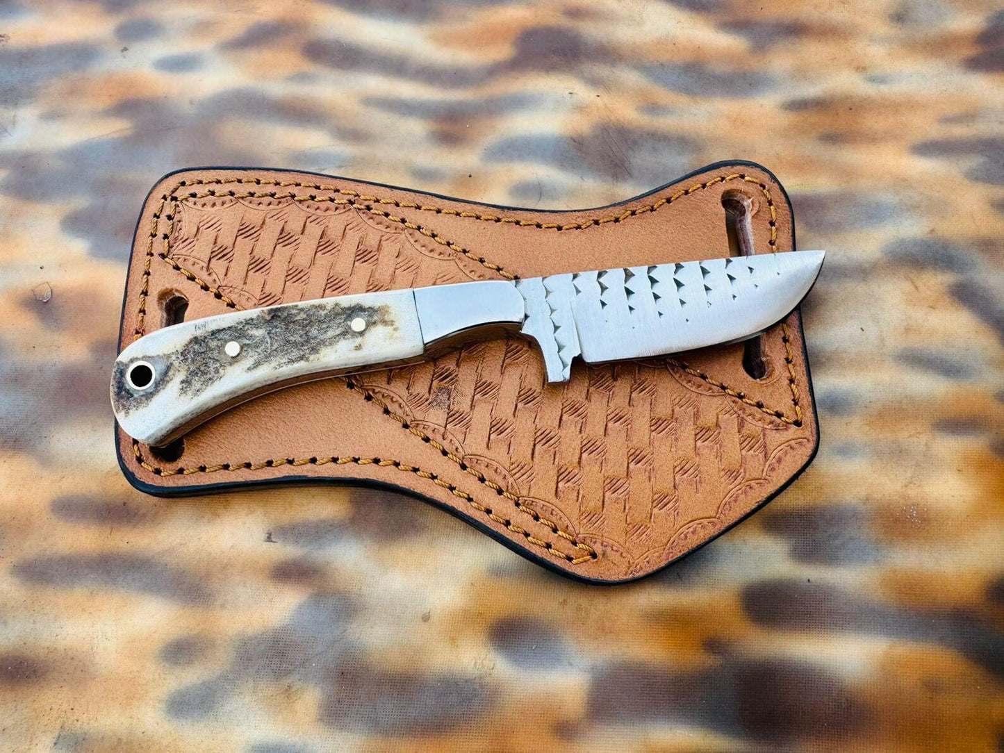Deer Skinny Knife – 3.6" Rasp File Steel Blade with Antler Horn Handle