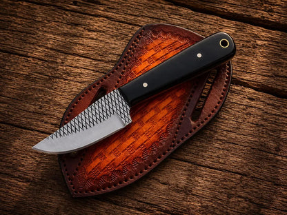 2.75" Knife for cowboy Horseback Riding Gear in Buffalo Horn Handle