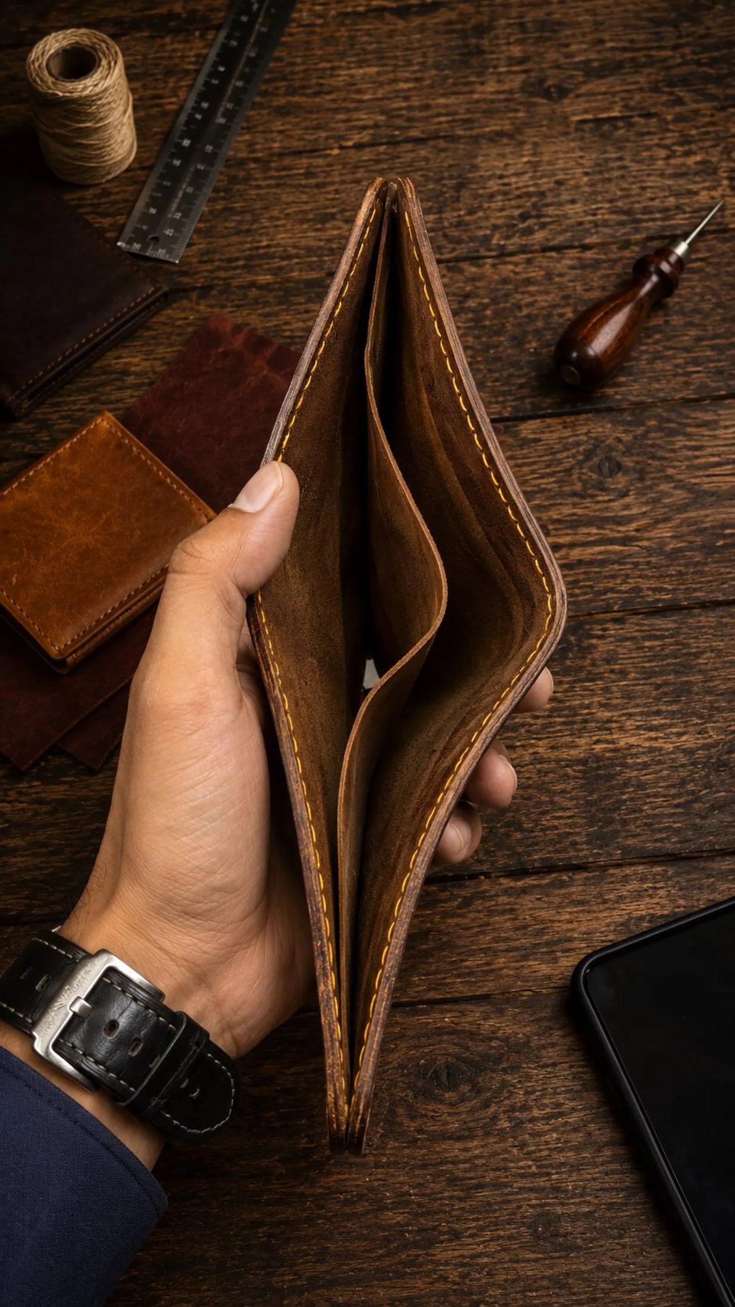 Handmade Genuine Leather Bifold Wallet | Slim Card Holder, Minimalist Men’s Wallet