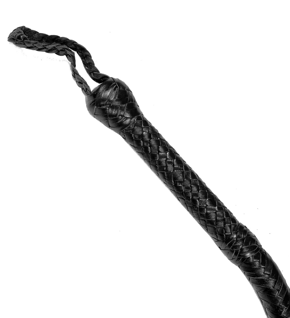 Authentic Snake Black Leather Bull Whip – Performance