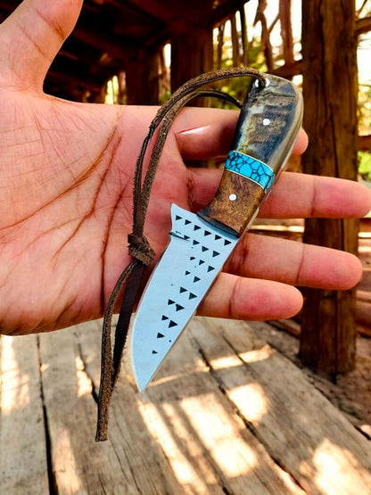 Cowboy Belt Knife – Rasp Steel & Sheep Handle