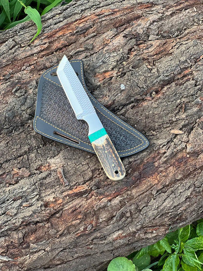 Handmade Textured Blade Hunting Knife, Natural Stag horn Handle, Leather Sheath (Gift)